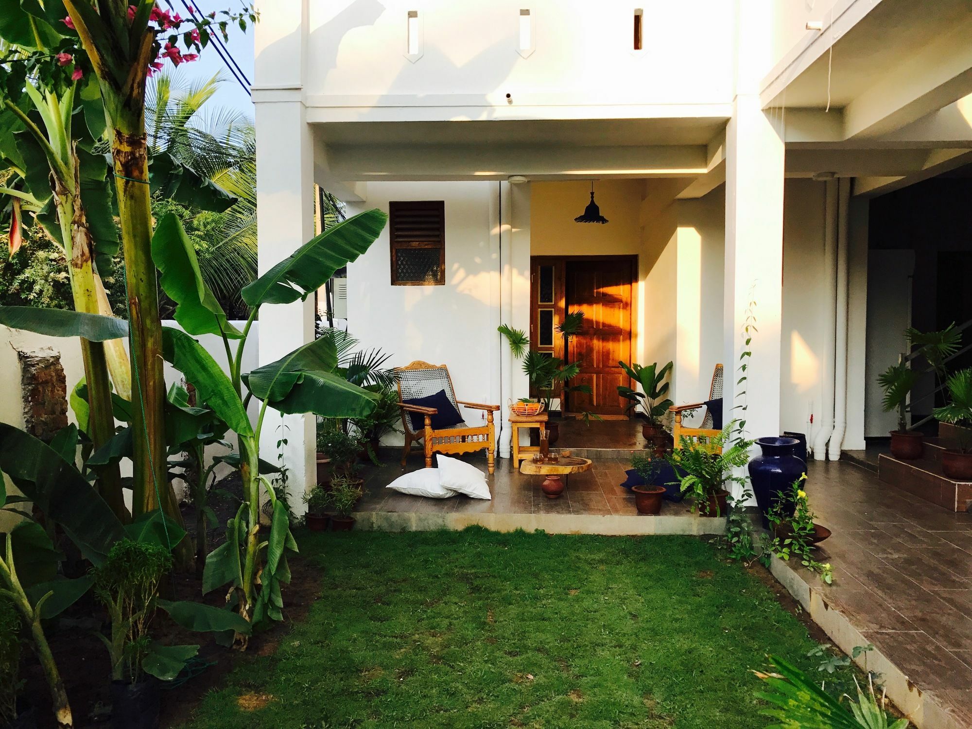 Moxy Bay Arugambay Hotel Arugam Bay Exterior photo